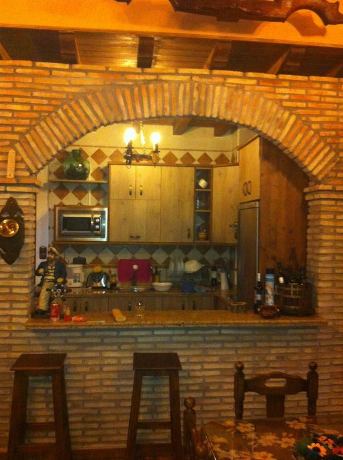 Casa Rural Apartamento Las Malpicas Navaconcejo Eksteriør bilde