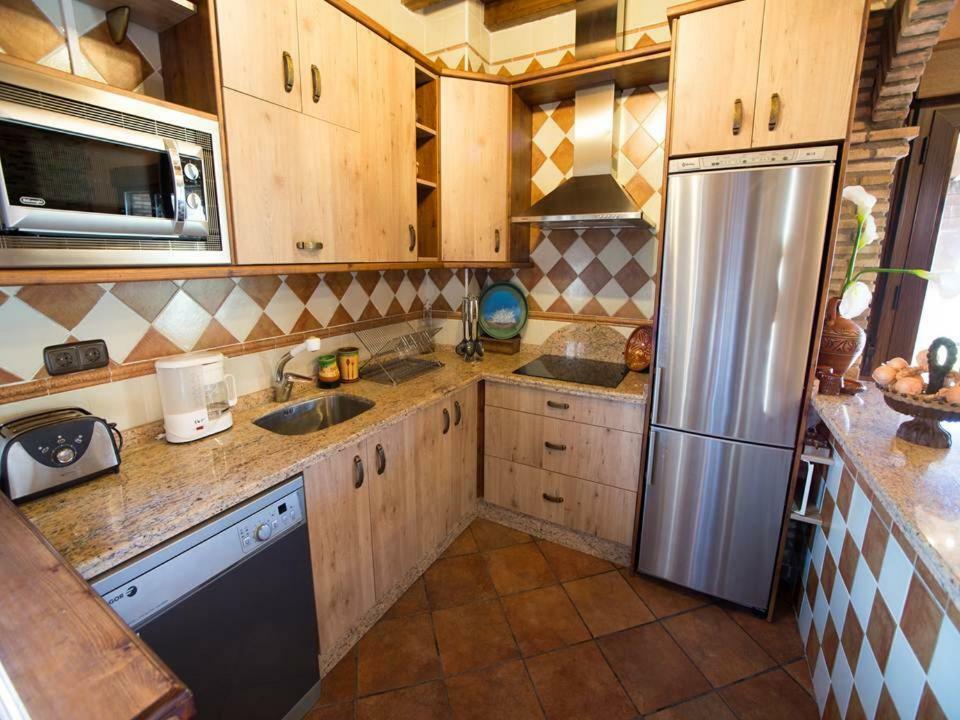 Casa Rural Apartamento Las Malpicas Navaconcejo Eksteriør bilde